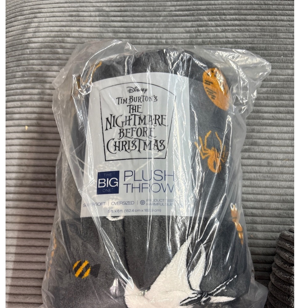 Disney Nightmare Before Christmas The Big One Plush Throw Blanket 5x6 Gray